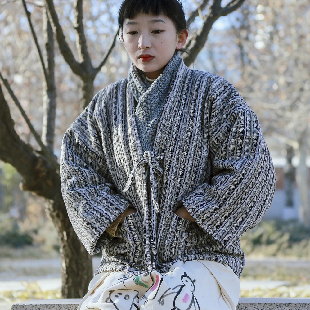 Женское зимнее хлопчатобумажное пальто в стиле ретро, Японская Традиционная домашняя одежда хаори, повседневная теплая одежда для дома